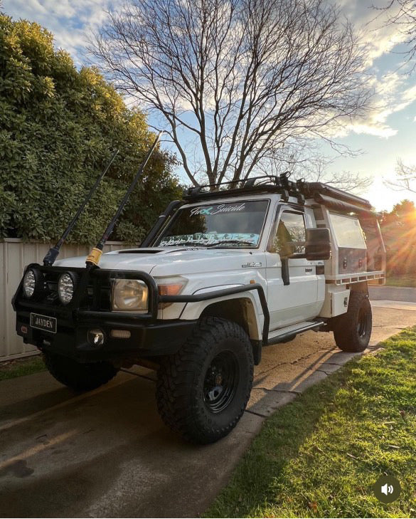 Custom 4WD & Trucks